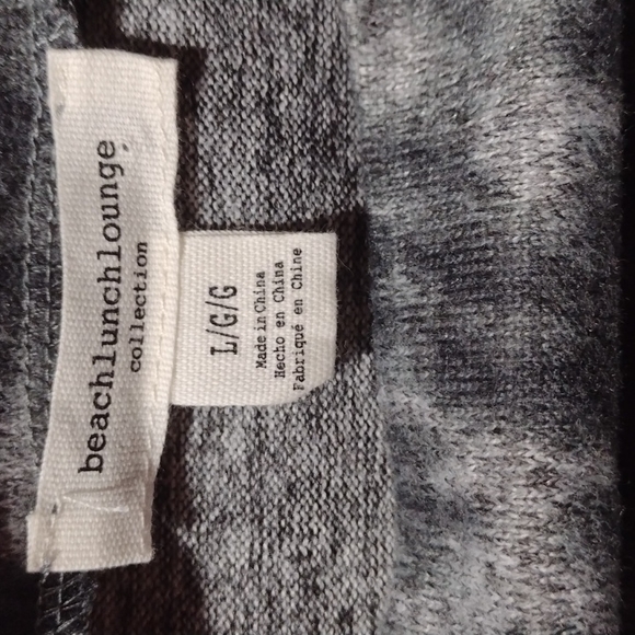 Sweater, Beachlunch Lounge size large. - Picture 4 of 4